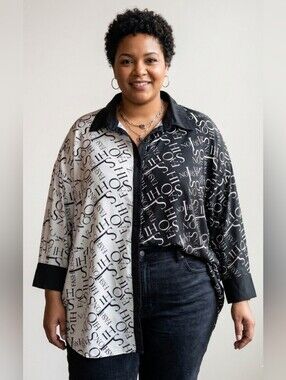 Ashley Stewart Black White Grafitti Logo Print Batwing Button-Up Shirt 26 28